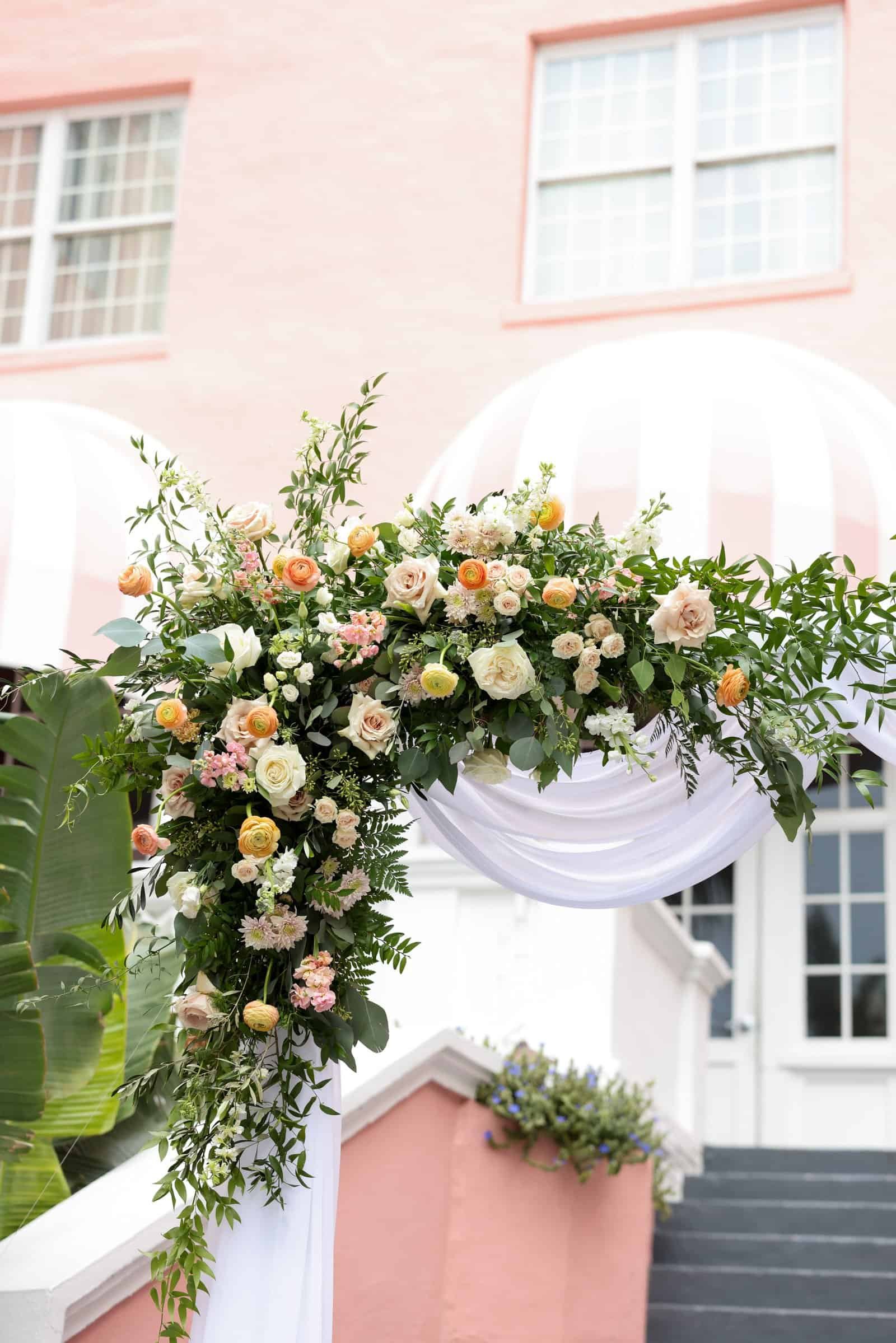 Estate Banquet Tables and Feasting Seating