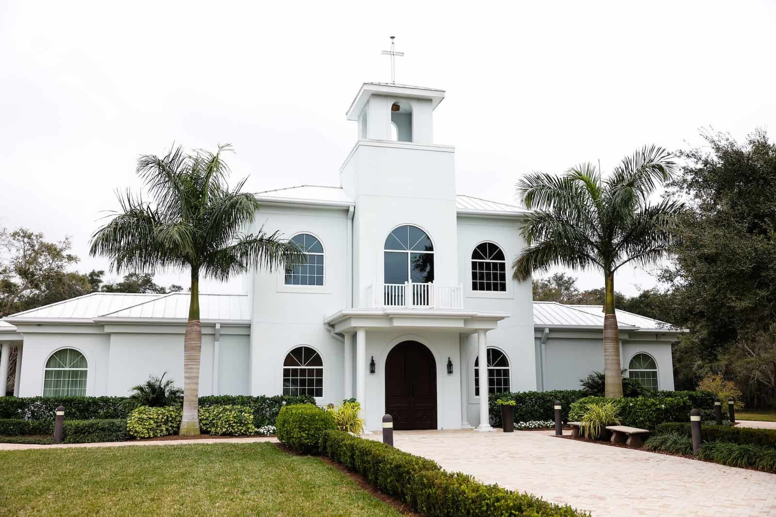 Classic White and Gold Safety Harbor Wedding | Harborside Chapel