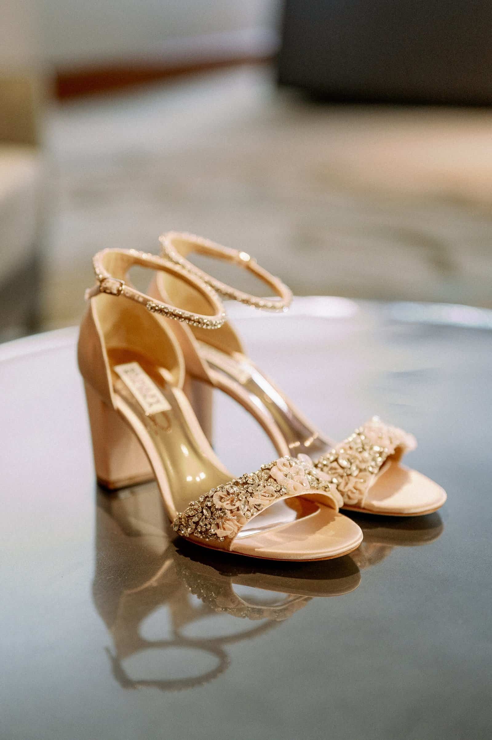 Vibrant Pink and Dusty Blue South Tampa Wedding | Hyde House