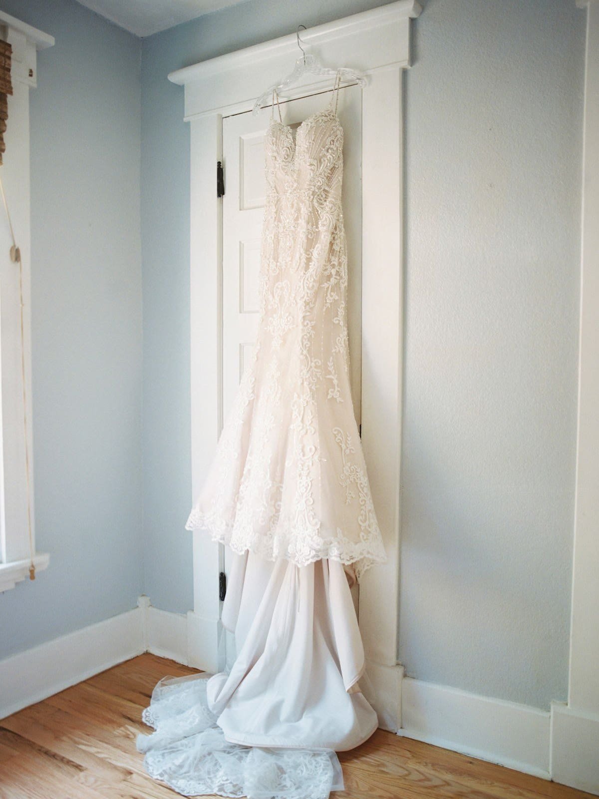 Romantic Blush and Gold Downtown St. Pete Wedding | Museum of Fine Arts
