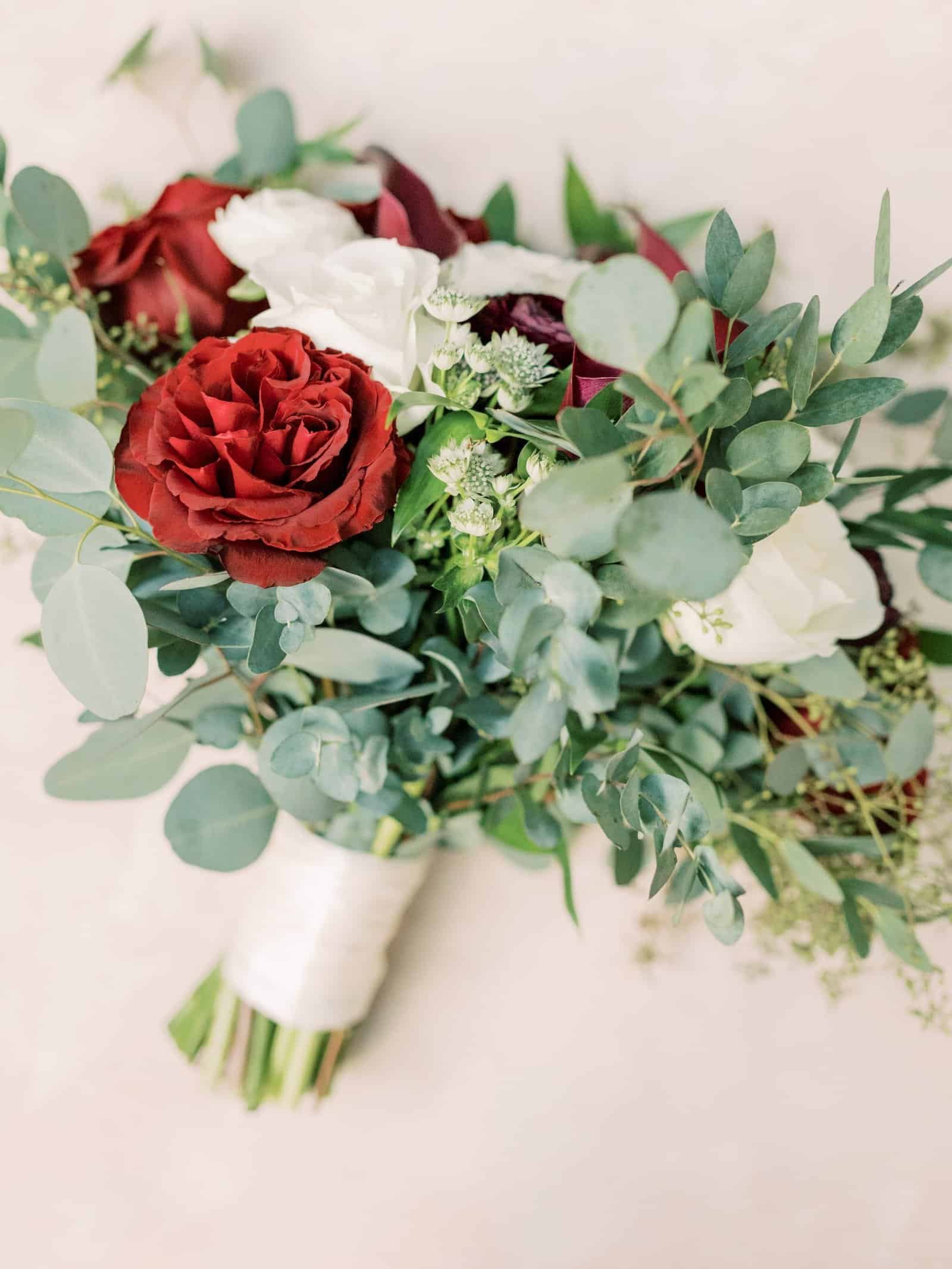Elegant Gold and Merlot Downtown Tampa Wedding | The Tampa Club
